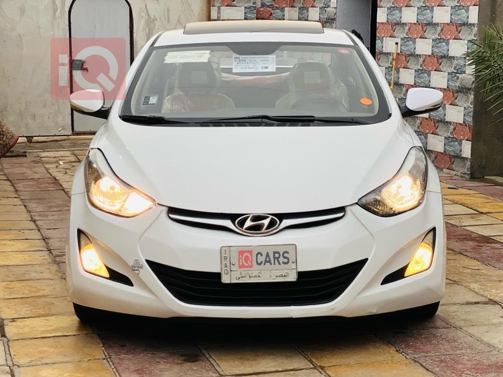 هیۆندای ئەلەنترا